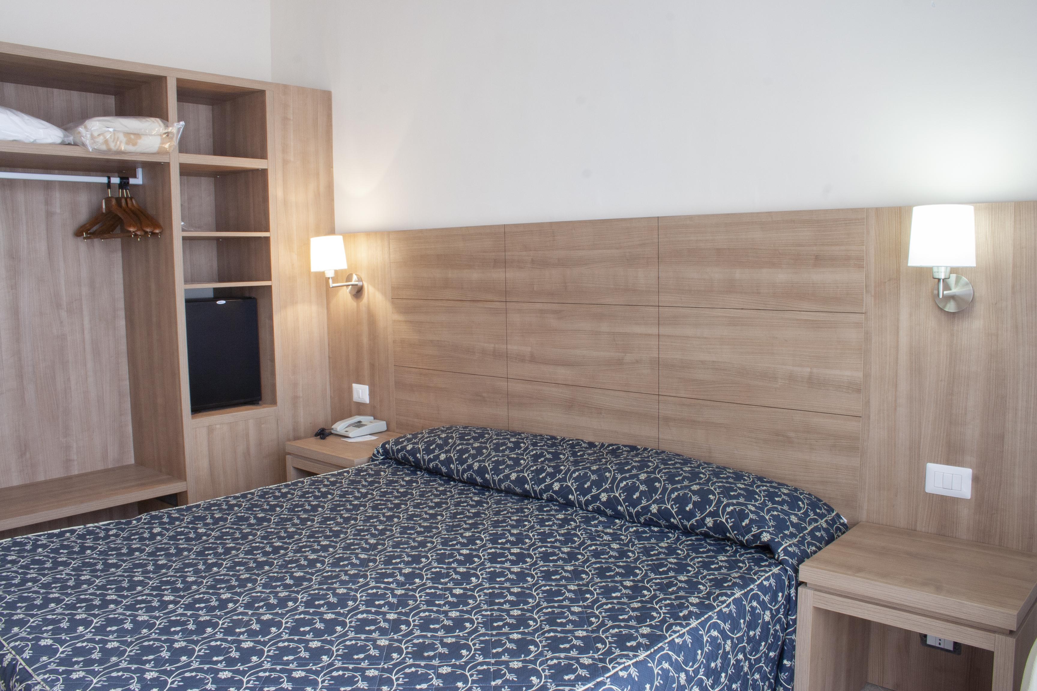 Hotel Mediterraneo Civitavecchia Esterno foto