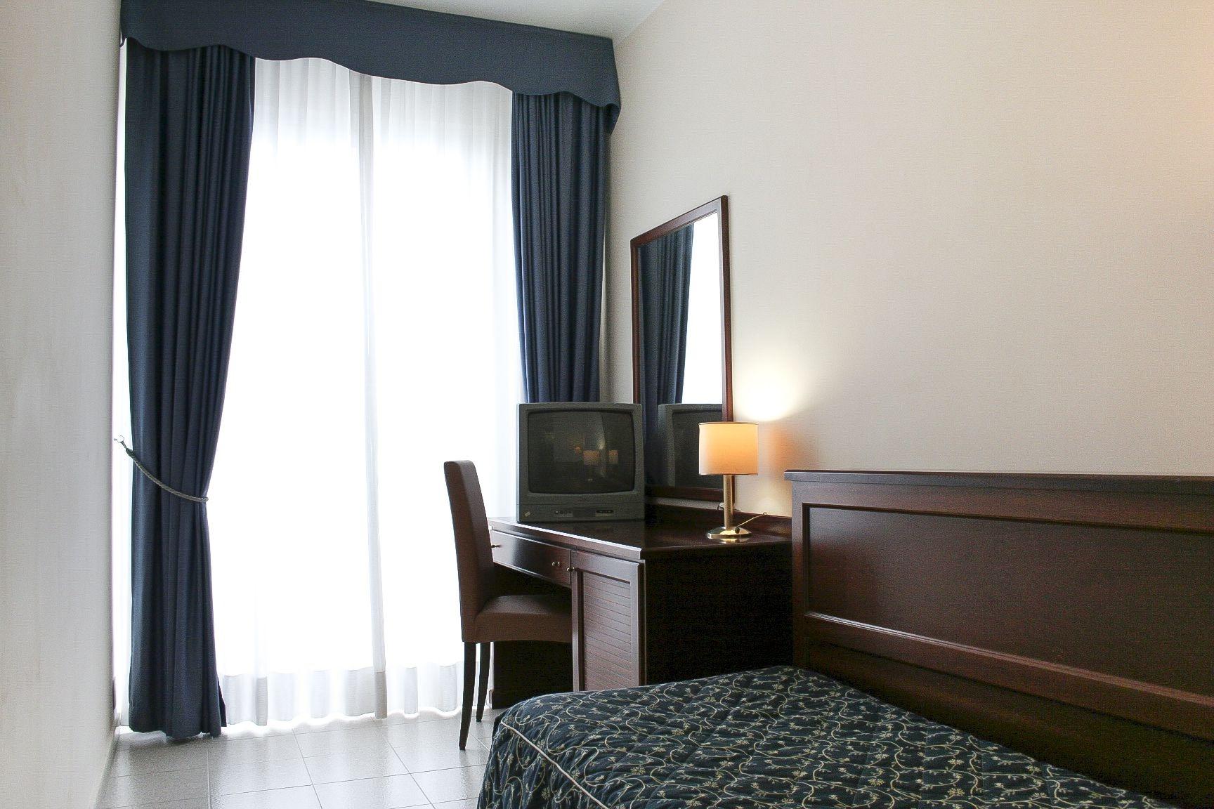 Hotel Mediterraneo Civitavecchia Esterno foto