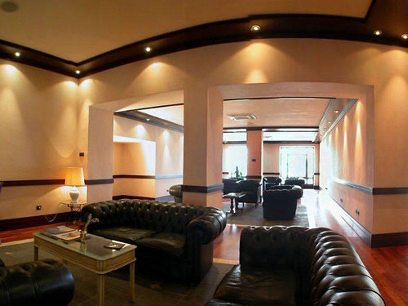 Hotel Mediterraneo Civitavecchia Interno foto